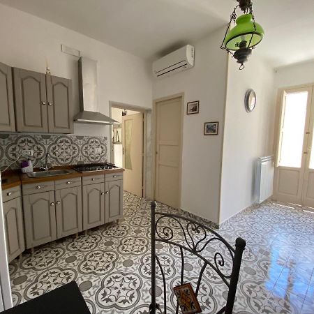 Fiori Catene Tra Le Torri Conversano Exteriér fotografie
